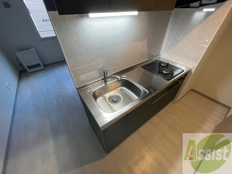 キッチン　キッチンはスペースも広々していて使いやすそうですよ！