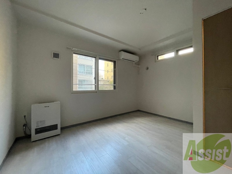 その他部屋・スペース　寝室です。二部屋をどう使うかはあなた次第です！