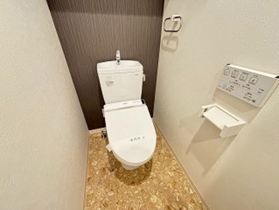 トイレ　※別部屋の写真です