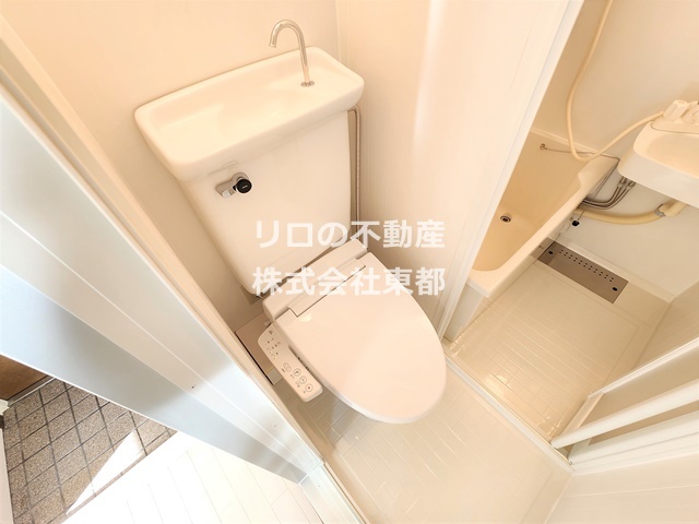 トイレ　温水洗浄便座設置♪