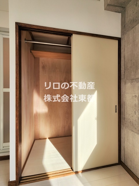 収納　奥行き、高さのあるクローゼット♪