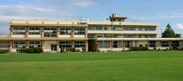 小学校　日吉津村立日吉津小学校（小学校）まで1234m