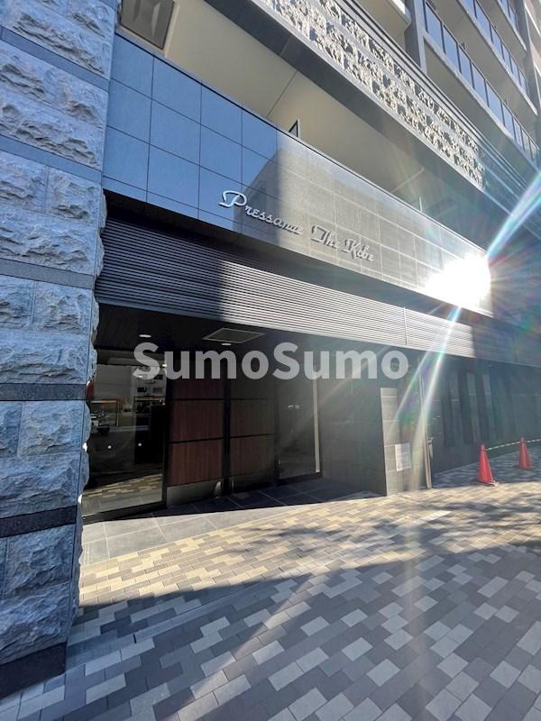 エントランス　ゆとりのあるエントランスです