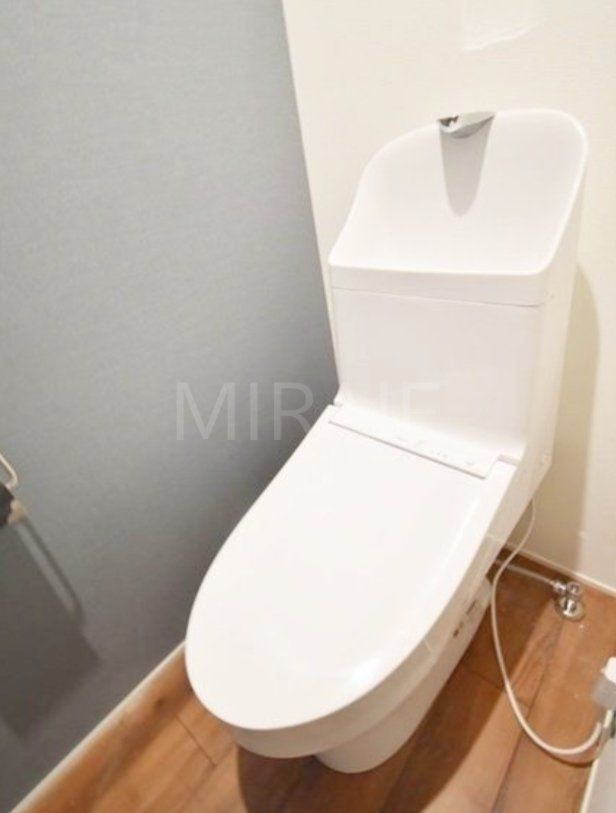 トイレ　別号室参考写真