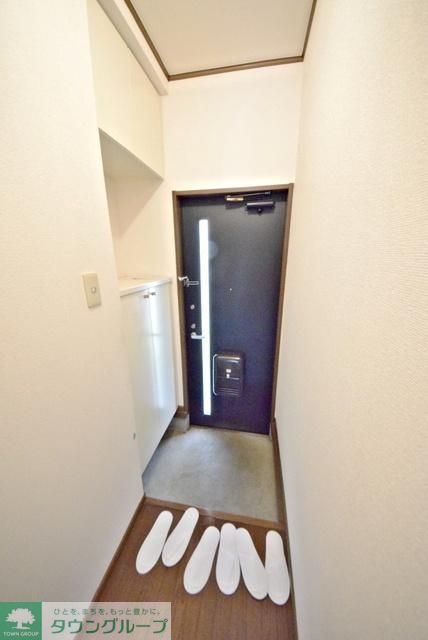 玄関　お問合せはタウンハウジングまで！※現地待合わせ相談可能