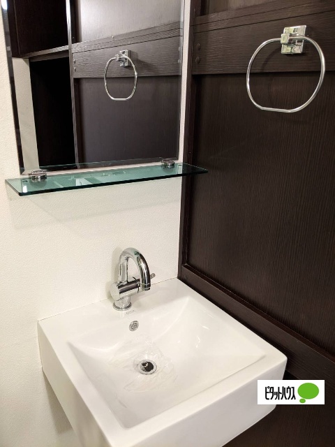 洗面設備　他号室の写真です。