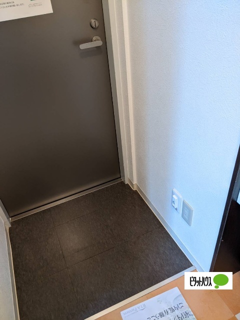 玄関　他号室の写真です。