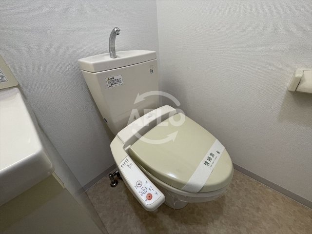 トイレ　アーデン和泉町　トイレ