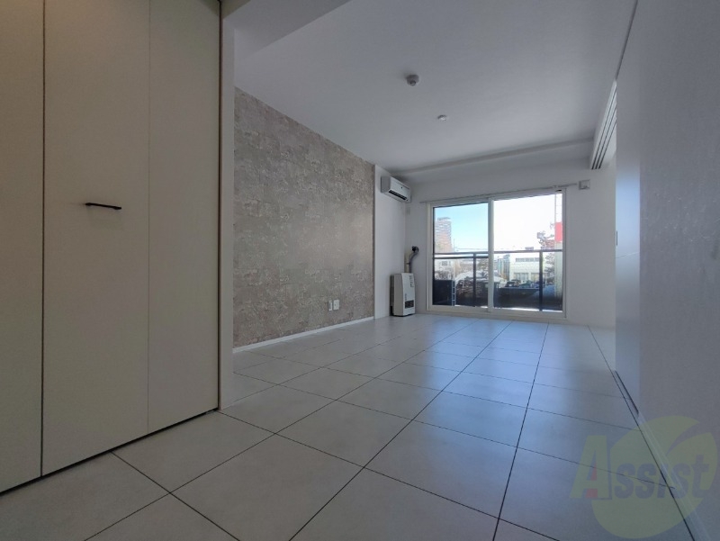 居室・リビング　広くてきれいなリビングです！快適に過ごせそうですね。