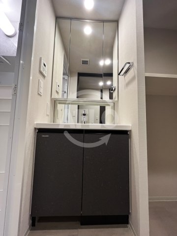 その他　コンフォリア・リヴ博労町一丁目Q　独立洗面台