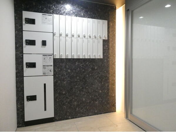 エントランス　エントランスです☆