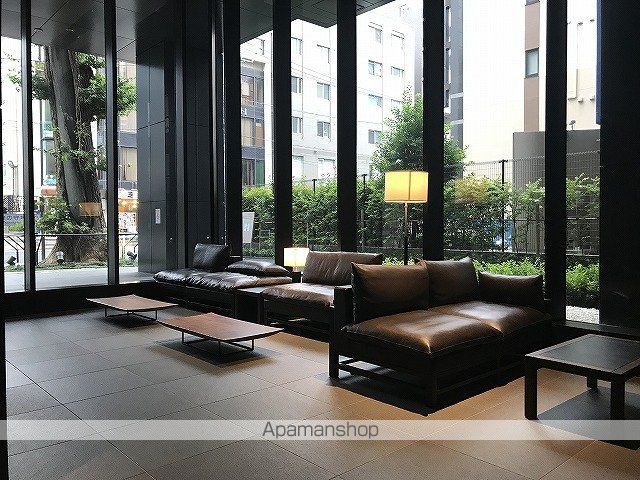 ロビー　ロビー