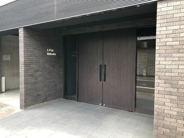 エントランス　Ｌ Ｆｌａｔ板橋　北区滝野川6