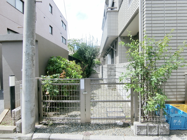 エントランス　★エントランス★