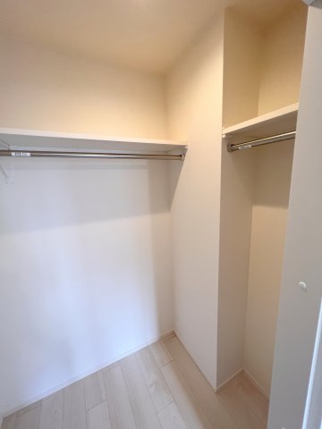 収納　★１．２帖のウォークインクローゼット★