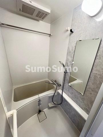 バス・シャワールーム　ゆったり過ごせるお風呂です