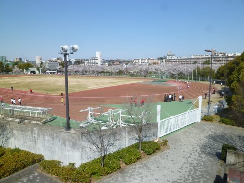 その他　パロマ瑞穂北陸上競技場（その他）まで835m