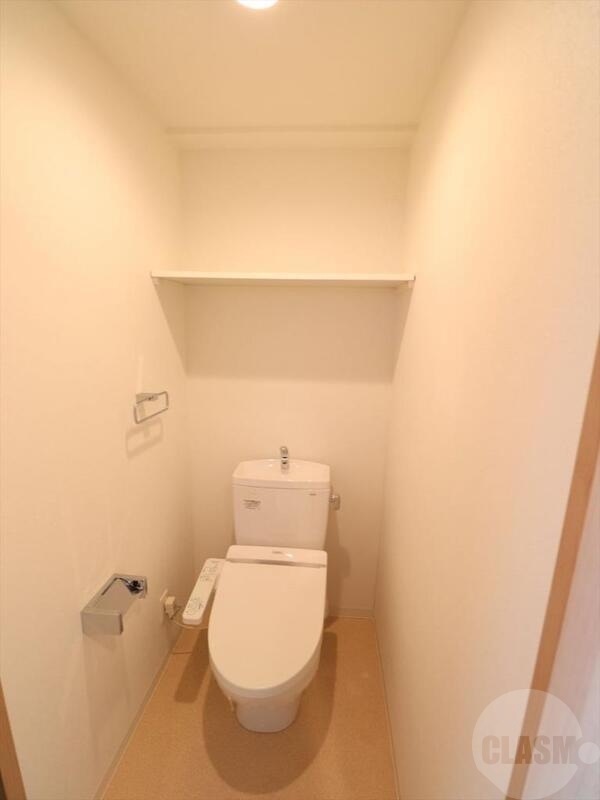 トイレ　温水洗浄便座