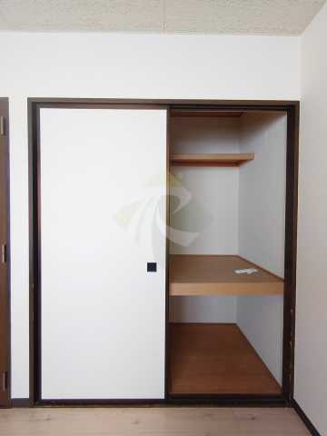 収納　別部屋参考写真です。