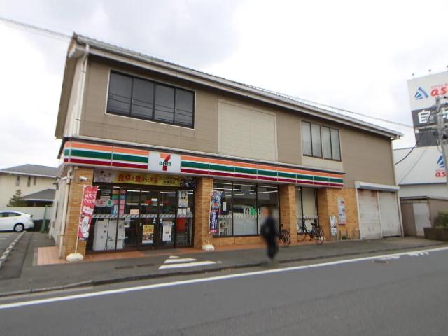 コンビニ　セブン－イレブン練馬石神井町８丁目店（コンビニ）まで298m