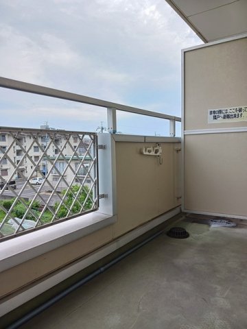 バルコニー　バルコニーがあります