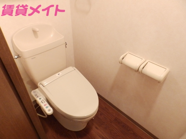 トイレ　同物件別室画像