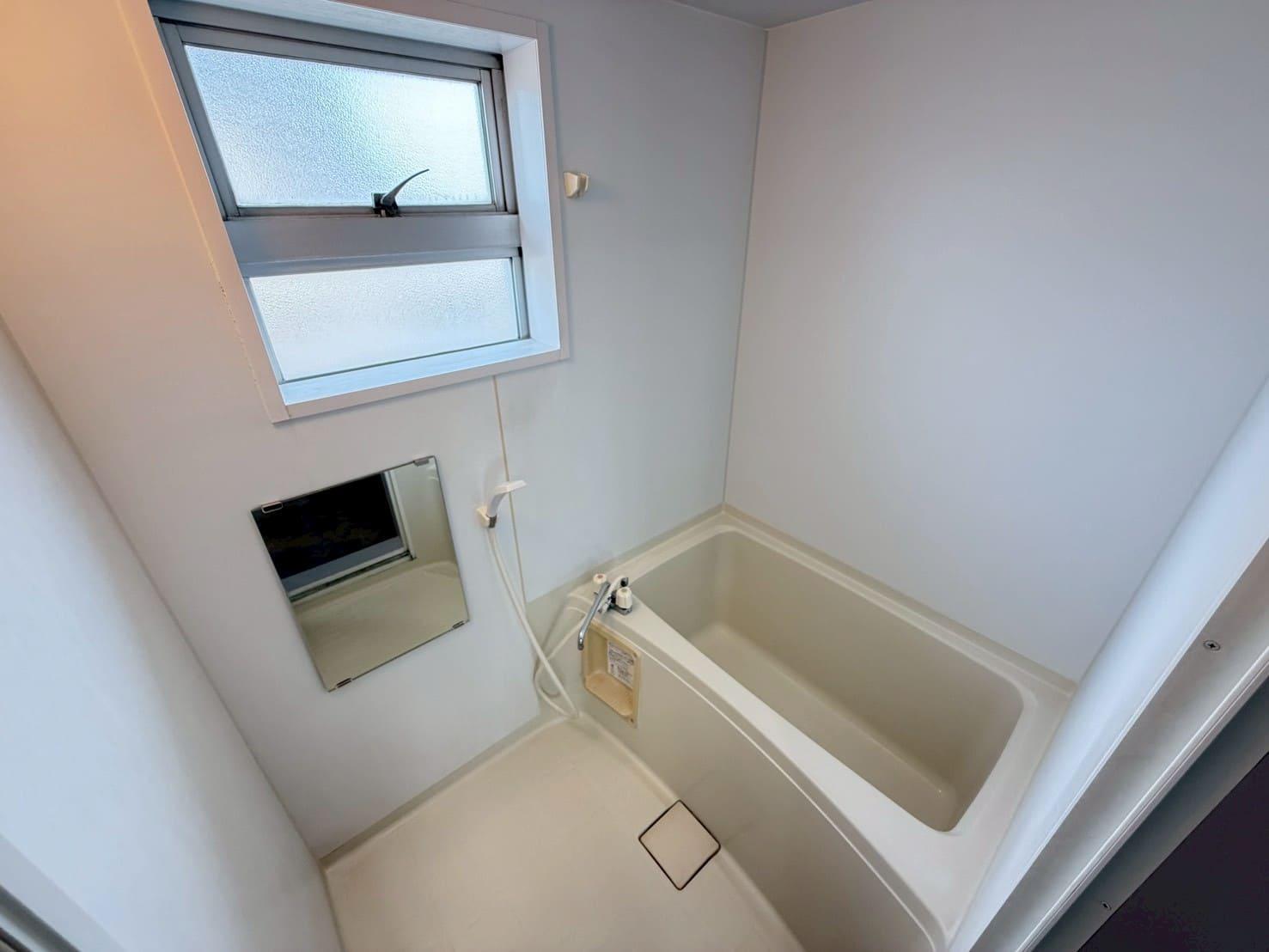 バス・シャワールーム　浴室