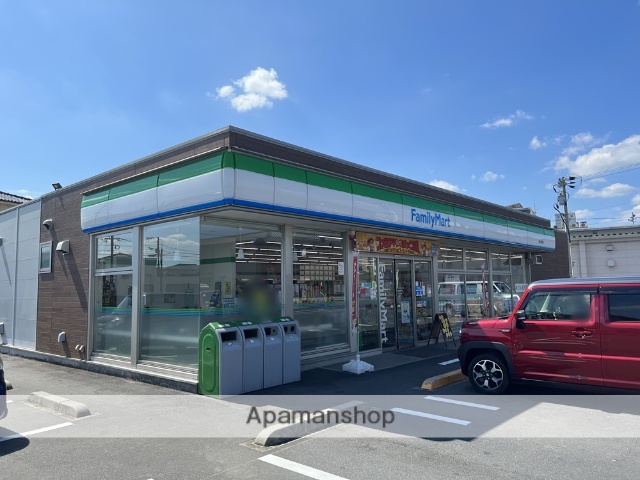 コンビニ　ファミリーマート高松稲荷店（コンビニ）まで770m