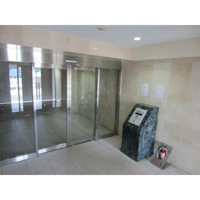 ロビー　ＴＶモニター付きインターホン