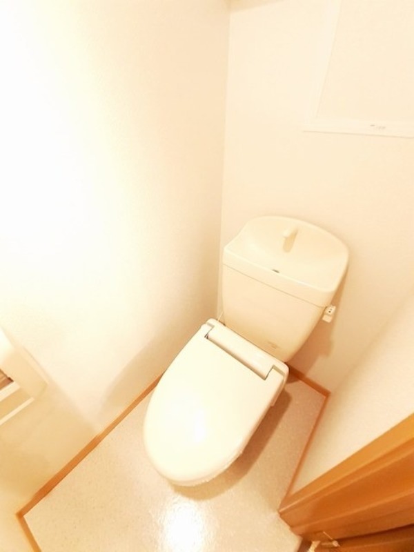 トイレ　図面と現状に相違がある場合には現状を優先