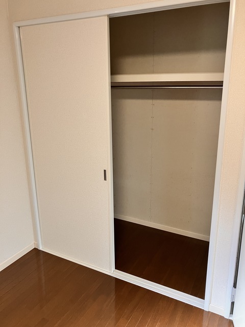 収納　洋室収納