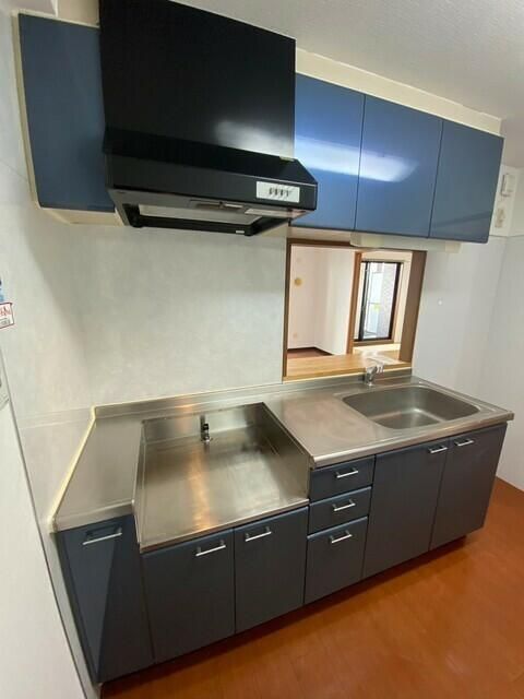 キッチン　別のお部屋の写真です