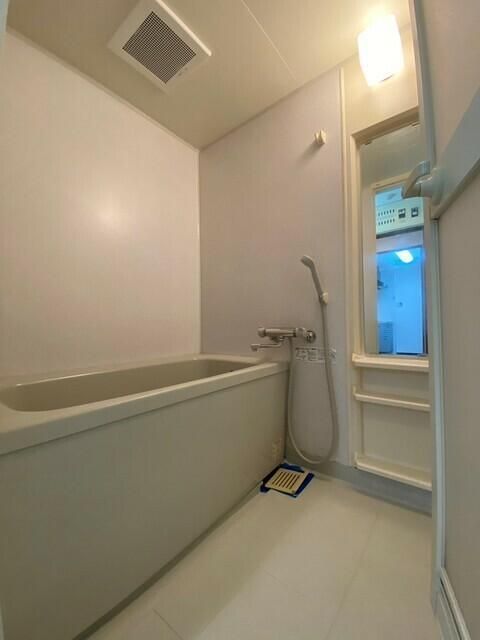 バス・シャワールーム　別のお部屋の写真です