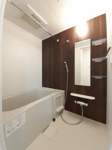 バス・シャワールーム　日々の疲れを癒すお風呂付です