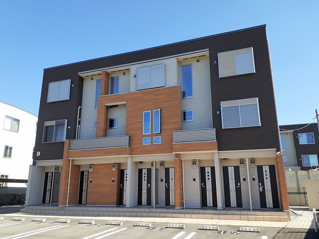 建物外観　外観は落ち着いています