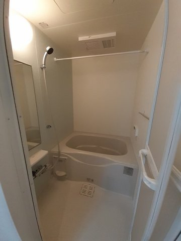 バス・シャワールーム　日々の暮らしに欠かせないお風呂です