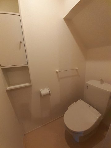 トイレ　トイレもきれいです