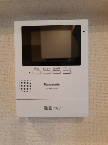 バルコニー　外からの目が気にならないバルコニーで洗濯物が干せます