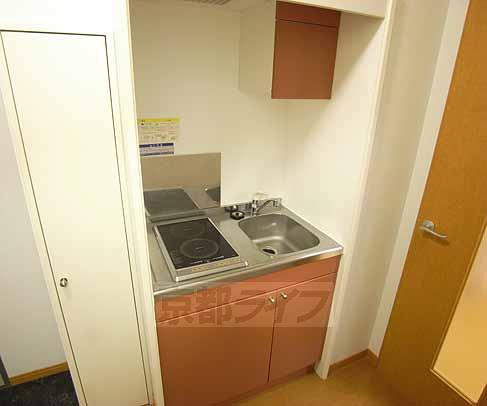 キッチン　コンパクトキッチン