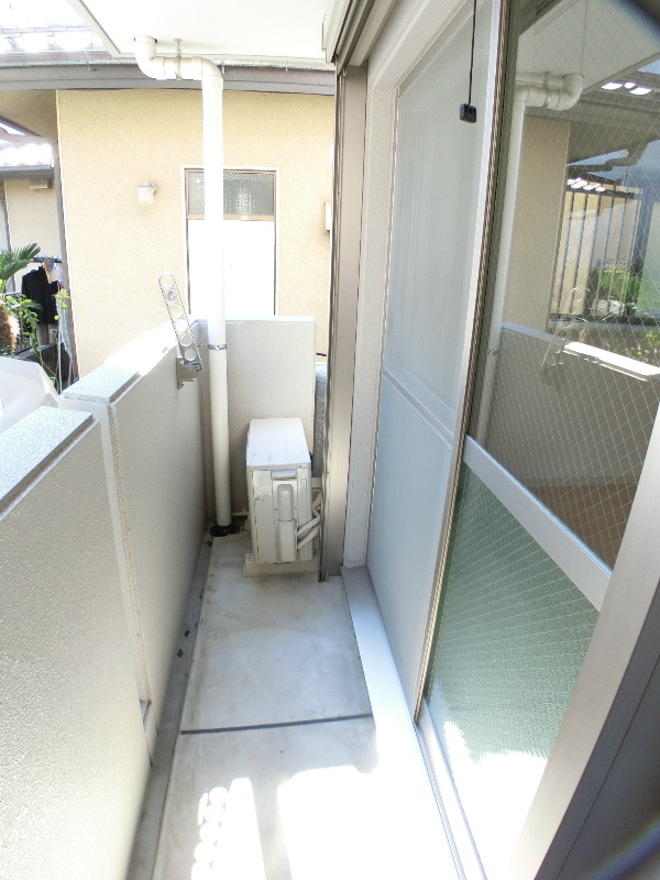 バルコニー　3.3平米の東向きバルコニー