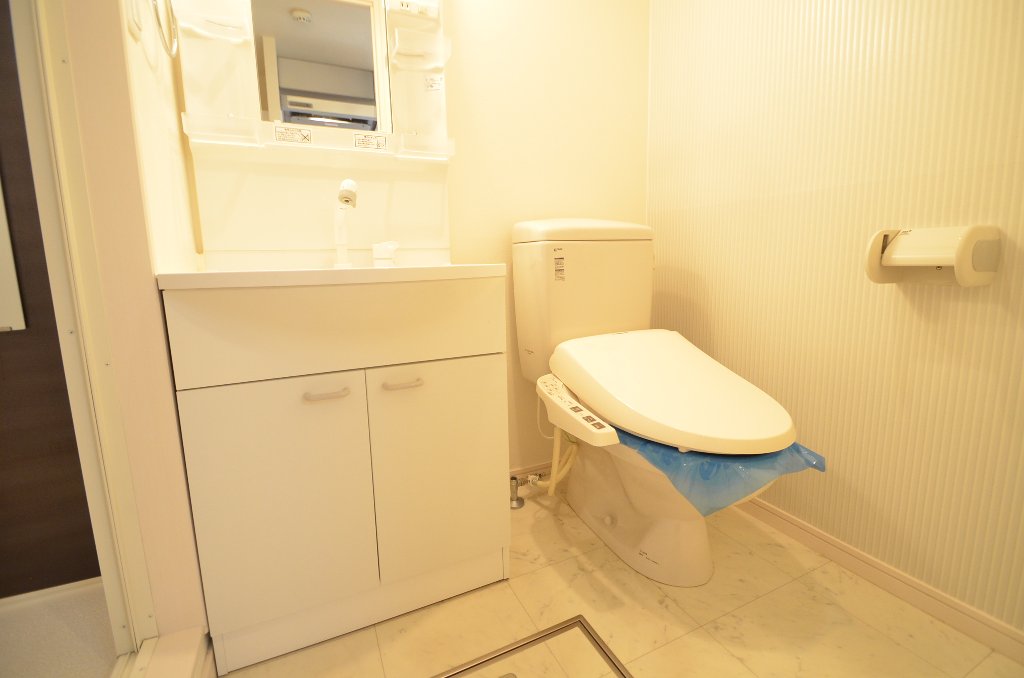 洗面設備　洗髪洗面化粧台