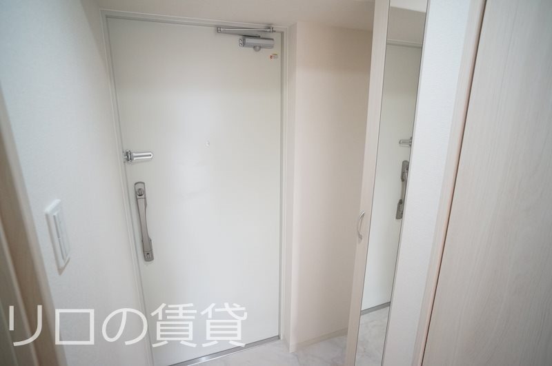 玄関　同型仕様