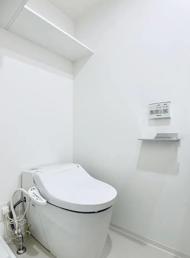 トイレ　※別部屋の参考写真です。