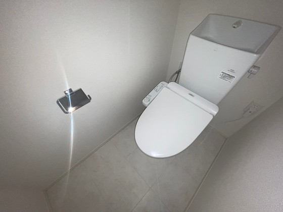 トイレ　※別部屋の写真です