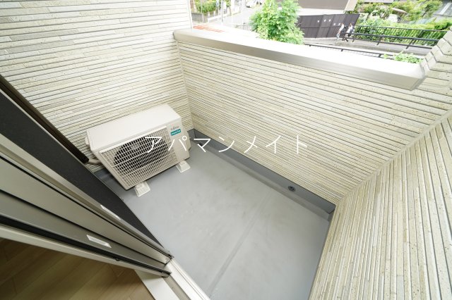 バルコニー　バルコニーがあります