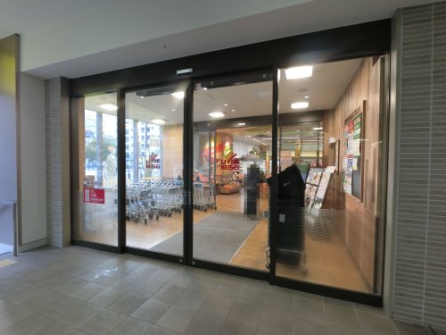 スーパー　リブレ京成　千葉中央（スーパー）まで812m