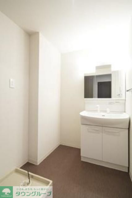 洗面設備　※写真は同タイプ住戸です。