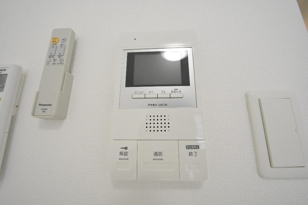 セキュリティ　カメラ付インターホン