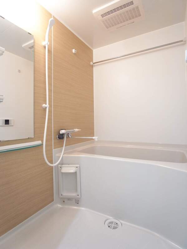 バス・シャワールーム　お風呂で日々の疲れを落としましょう