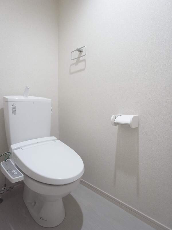 トイレ　落ち着いたトイレです